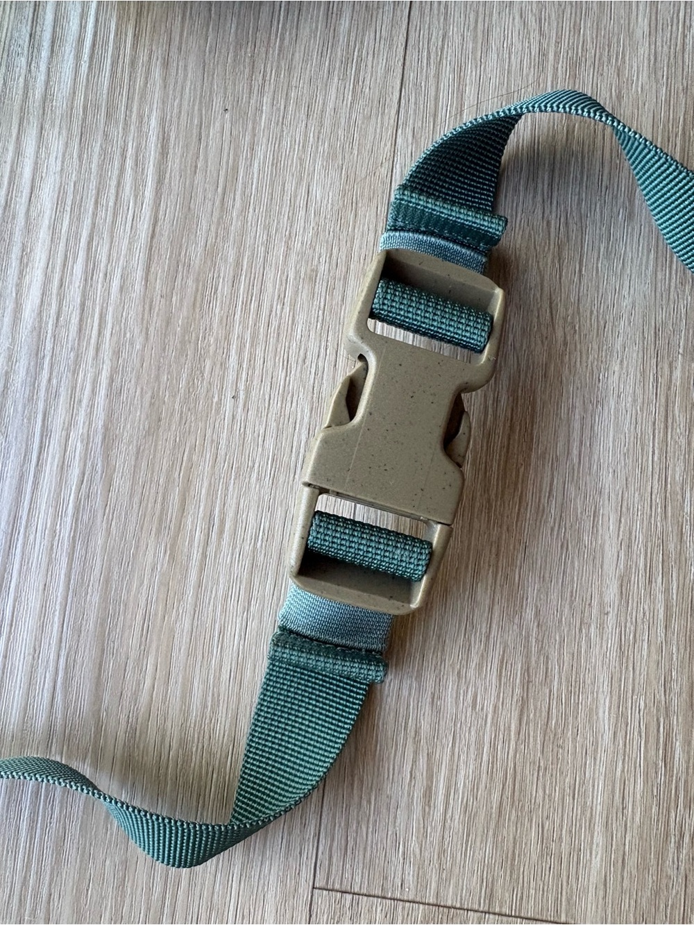 Topo Designs Olive Green Sling Bag with Adjustable Strap - Picture 6 of 6